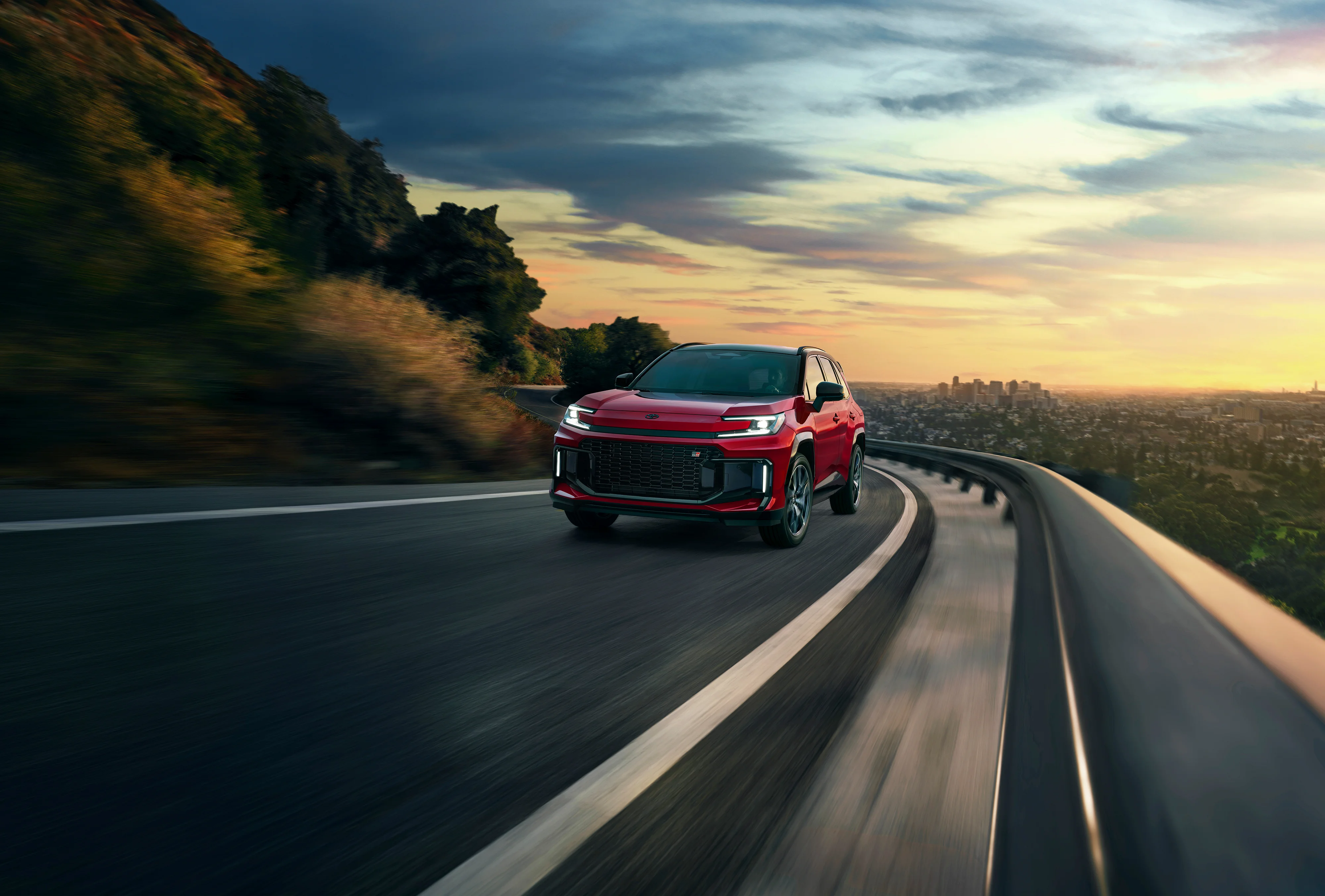 2026-Toyota-RAV4-PHEV_GRSport_0010 (1).webp