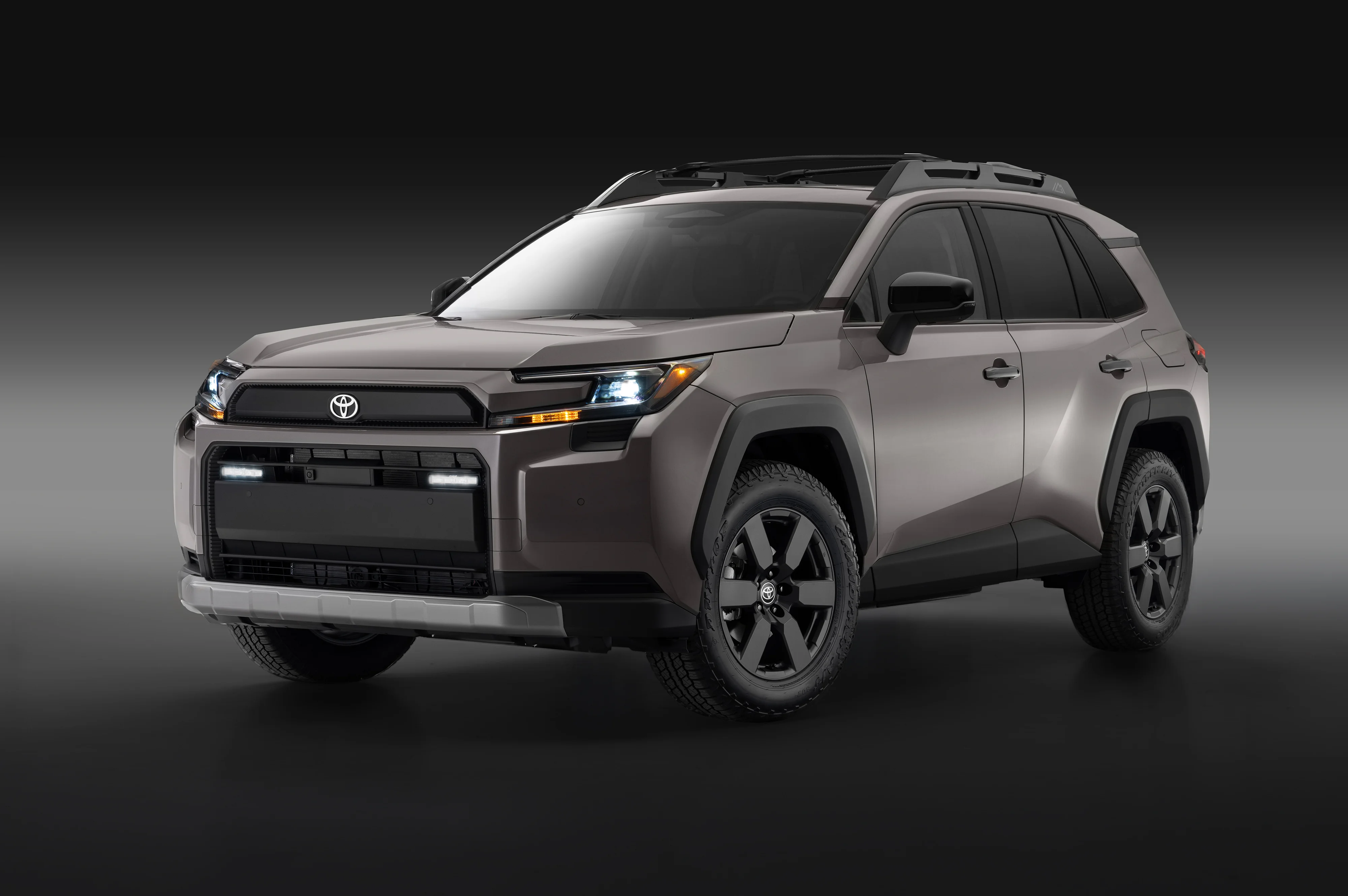 2026-Toyota-RAV4_Woodland_UrbanRock_Studio_001.webp